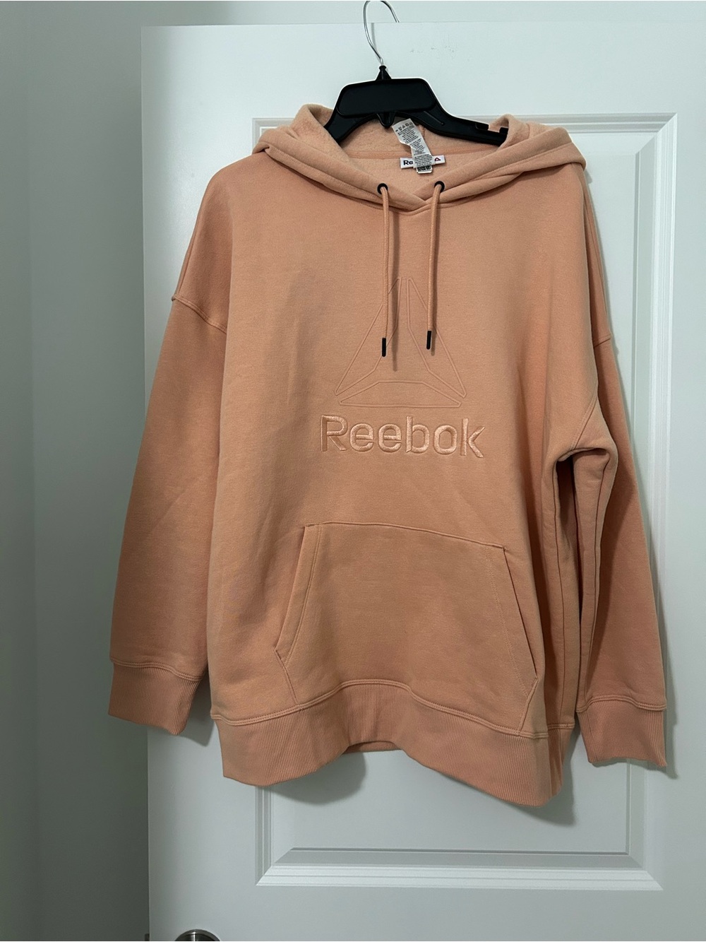 Reebok Women’s Peach Pullover Hoodie Size XL